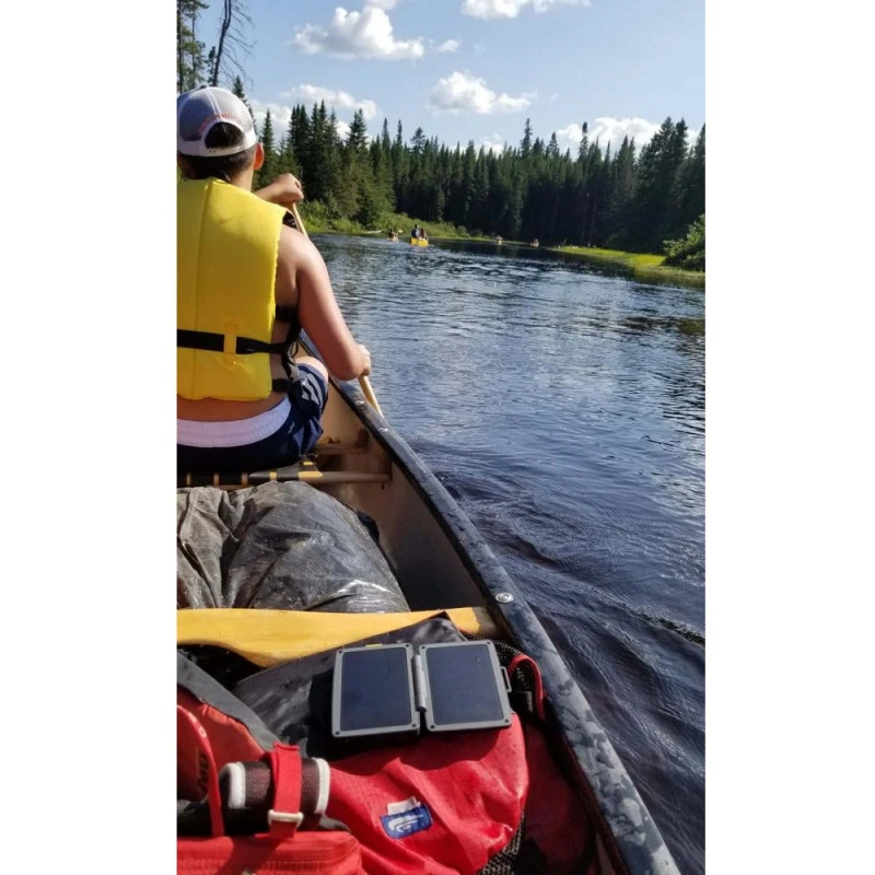 PANNEAU SOLAIRE AVEC BATTERIE ADVENTURER II – Image 3